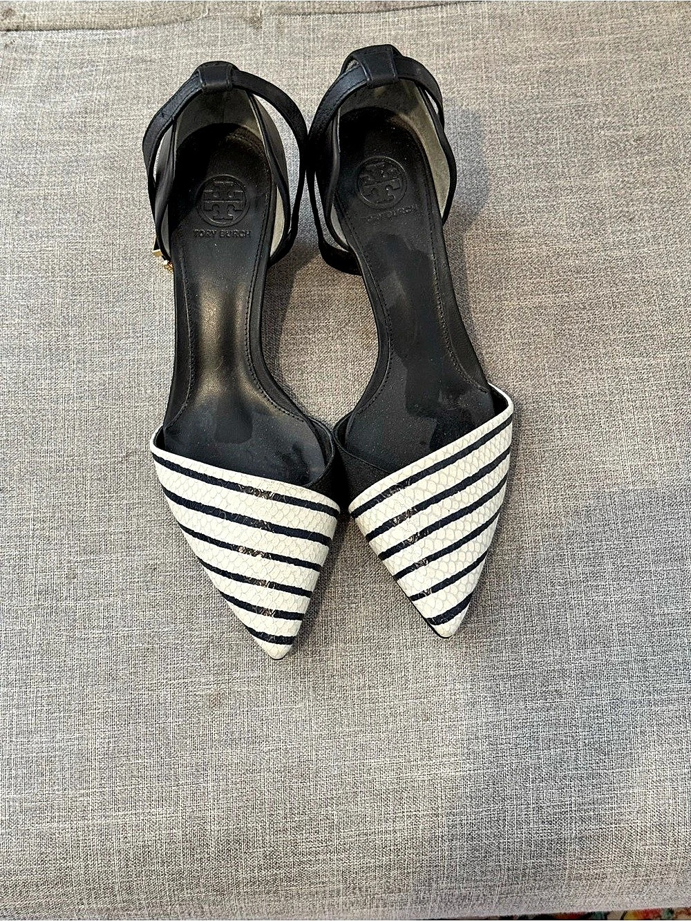 Tory Burch 7 5 Striped Pointed-Toe Heels in Black & White